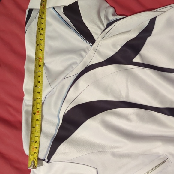 New Without Tags Men's Lightly Designed Polyester Pullover Shirt - Picture 16 of 16